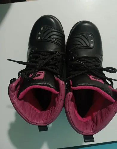 Botina Bootsland feminina- Nova-38