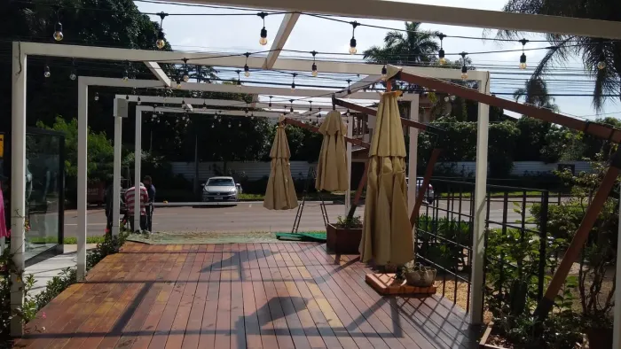 Madeira Cumaru para deck externo total de 90 metros quadrados 