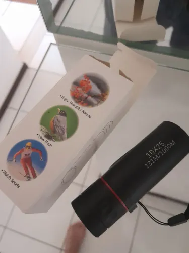 Monóculo de alta qualidade!