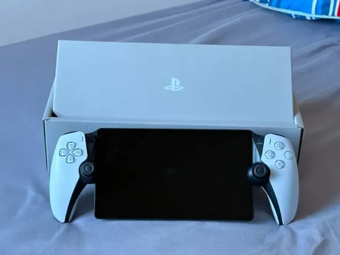 PlayStation Portal Seminovo - Apenas 1 Semana de Uso (Na Caixa)