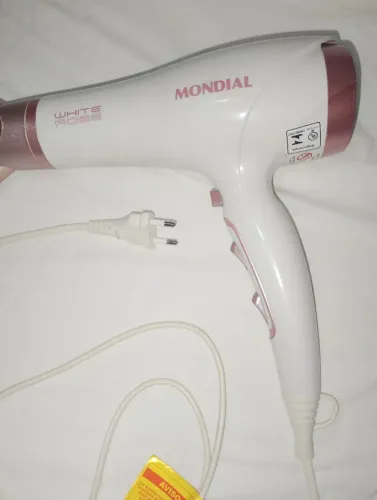 Vendo secador e prancha novo pra manhã 300