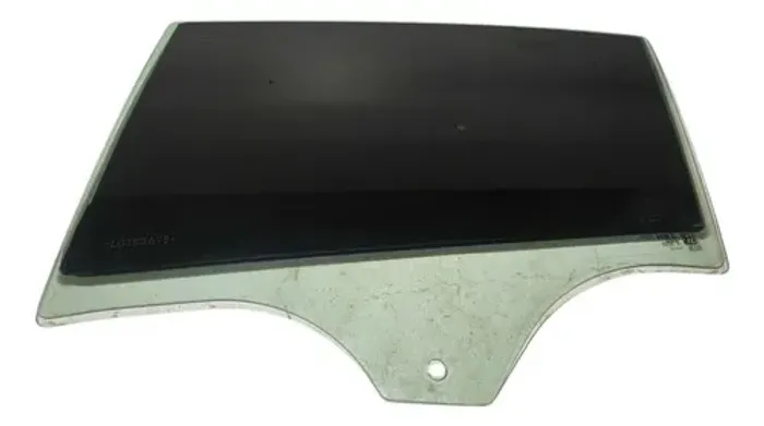 Vidro Porta Traseira Esquerda Chevrolet Onix Plus 2020/2024