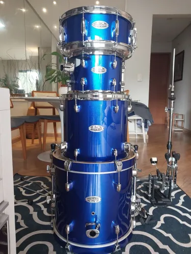 Bateria Pearl midtown shell pack 4 peças 