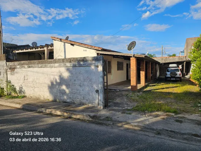 Vendo ou troco Casa Ilha Comprida Centro