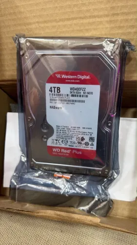 HD Interno Western Digital Red Plus 4TB WD40EFZZ - Novo/Lacrado - R$ 1.590