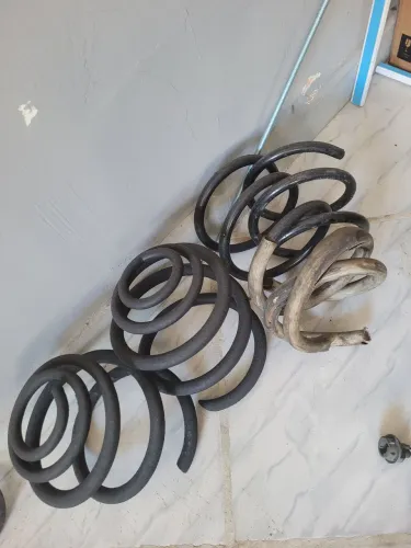 Molas De Corsa/Celta Cortadas