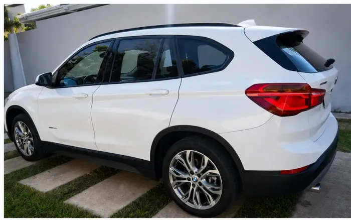BMW X1 Sdrive 20I X-line 2.0 TB Active Flex 2018