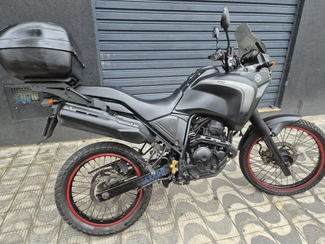 TENERÉ 250cc único dono. 