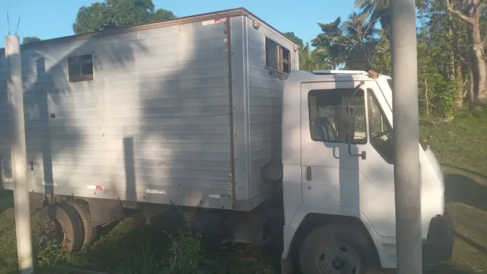 caminhão Agrale 1800motor 229mwm 30mil