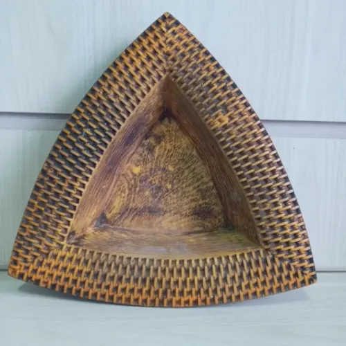 Antigo Prato Decorativo Cachepô delicado linda peça Linda peça para você decorar