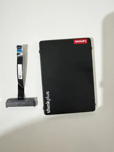 Sdd 1TB LENOVO THINKPLUS