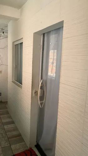 ALUGO CASA