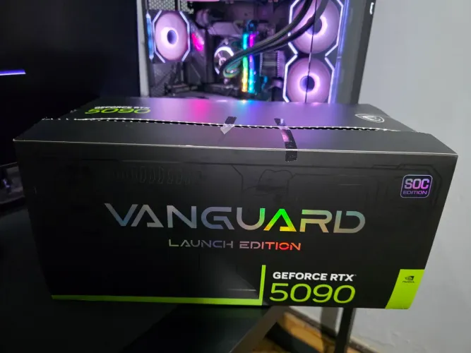 MSI GeForce RTX 5090 32G VANGUARD SOC LAUNCH EDITION
