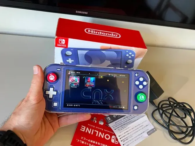 Nintendo Switch Lite Desbloqueado (impecável)