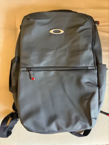 Mochila oakley