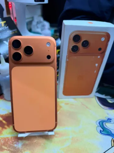 iPhone 17 pro Max novo