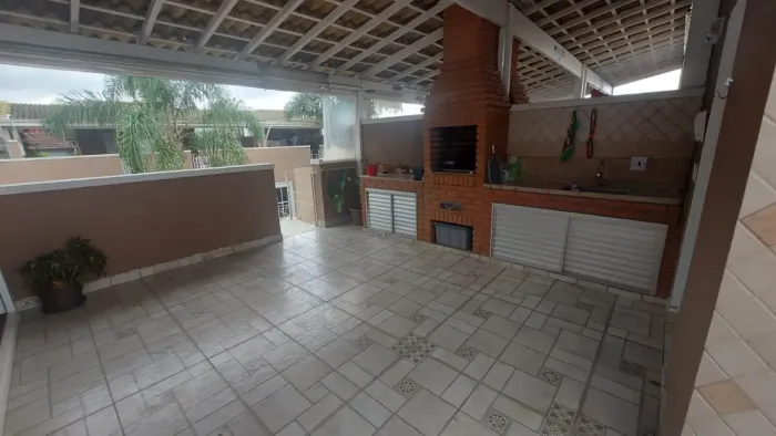Casa de condomínio sobrado para venda com 140 metros quadrados com 3 quartos
