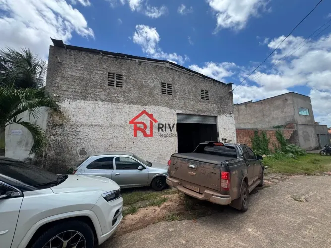 Galpão Comercial: Venda ou Locação em São Luís-MA, Jardim São Cristóvão - 2 banheiros, 600