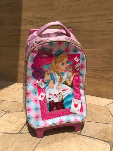 Mochila escolar com rodinhas Alice no país das maravilhas
