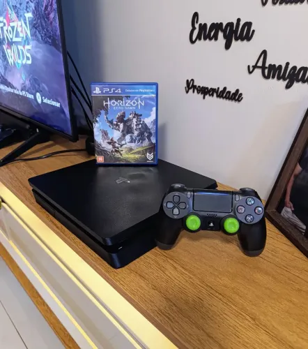 Ps4 Slim 1 terabyte