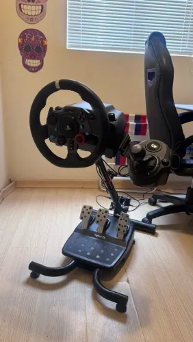 Logitech G29 com Câmbio e suporte