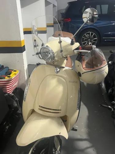 Moto Cappuccino versão Absoluta - Único dono