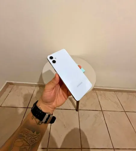 Samsung A05 novinho 