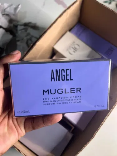 Angel Mugler Parfum en creme pour le corps Creme Hidratante Corporal Lacrado 