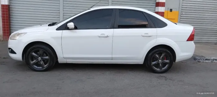 Ford Focus Sedan 2.0 16v/2.0 16V Flex 4P 2010
