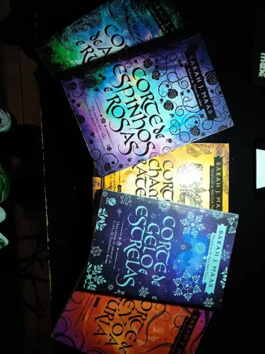 Box de 5 livros Acotar (seminovos)