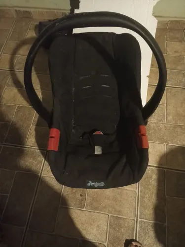 KIT CARRINHO DE BEBÊ, BEBÊ CONFORTO E BERÇO CHIQUEIRINHO