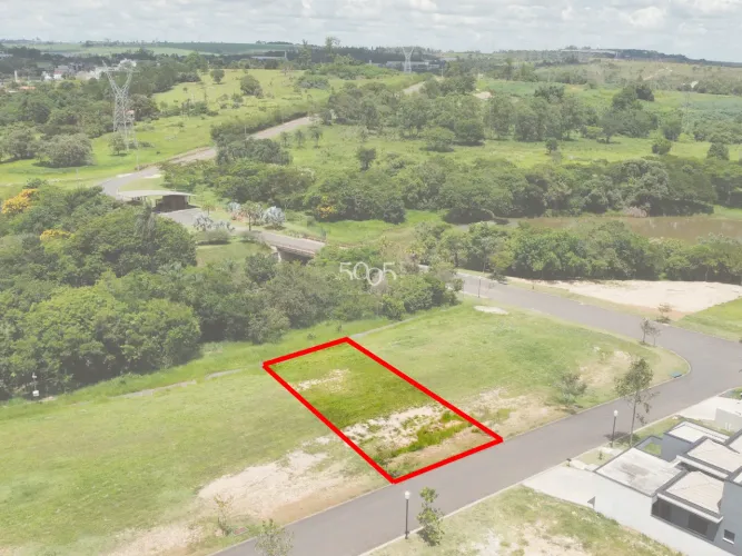 Terreno à venda no condomínio Villas do Golf, com 5492m² de área útil. Excelente lote com 