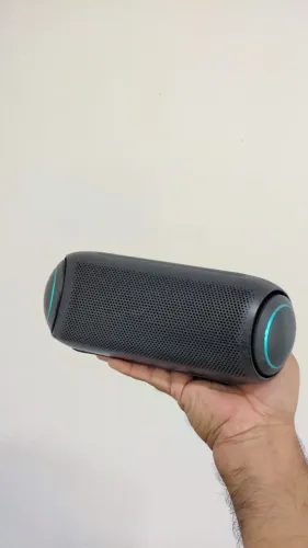 Caixinha de som LG Xboom PL7