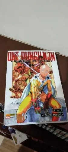 Mangás One Punch Man 1 ao 28 (exceto volume 19) + Guia de Herois com figuras