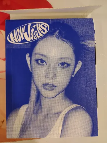 Newjeans Album Bluebook Ver Haerin Kpop