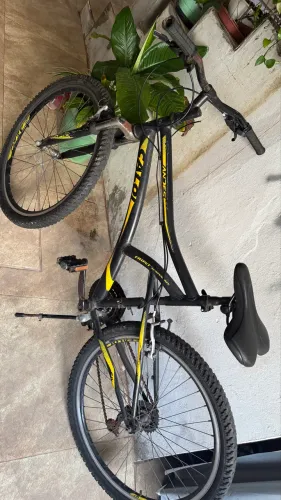 Bicicleta Caloi aro 26