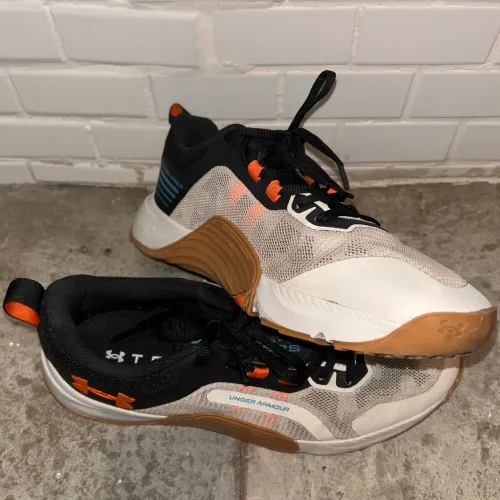 Under Armour Tribase Reps