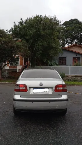 Volkswagen Polo Sedan 1.6 MI 101cv 8V 4P 2003