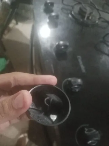 Vende-se sofá 700 menor valor 650 fogão 450 menor preço 400