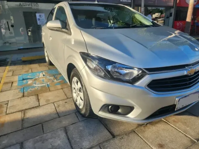 Chevrolet Onix Hatch LT 1.0 8V Flex Mec. 4P 2017