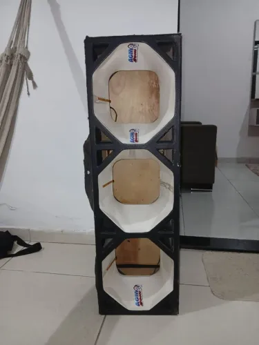 Caixote de som automotivo 