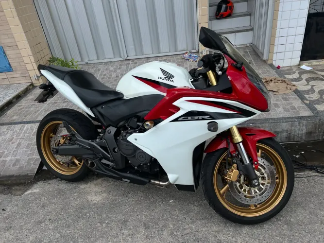 CBR600F