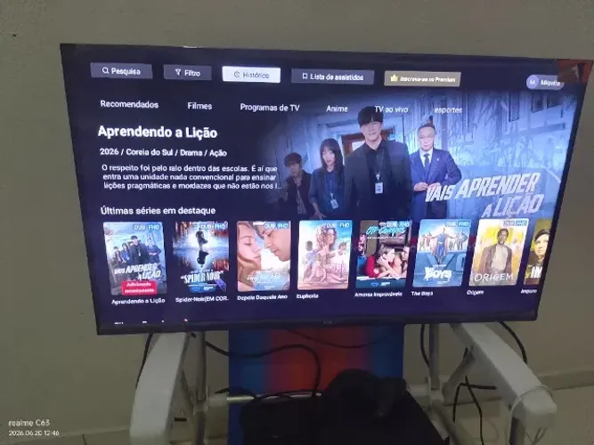 tv Tcl 32 polegadas pouco tempo de uso