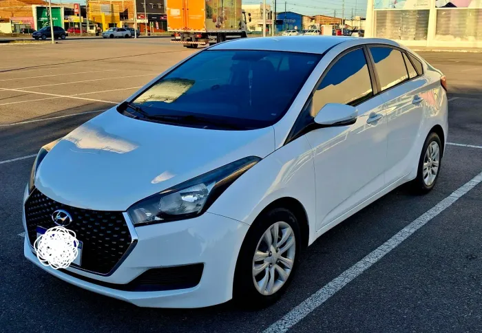 Hyundai HB20S C.plus/c.style1.0 Flex 12V Mec. 4P 2019