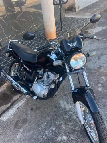 Vendo titan ks 150