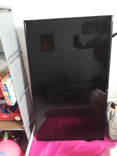 Tv 43 pra retirada de peça.