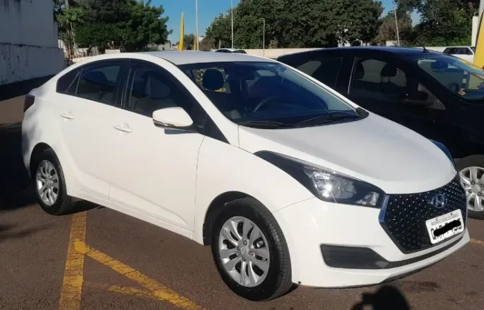 Hyundai HB20S C.plus/c.style1.0 Flex 12V Mec. 4P 2019