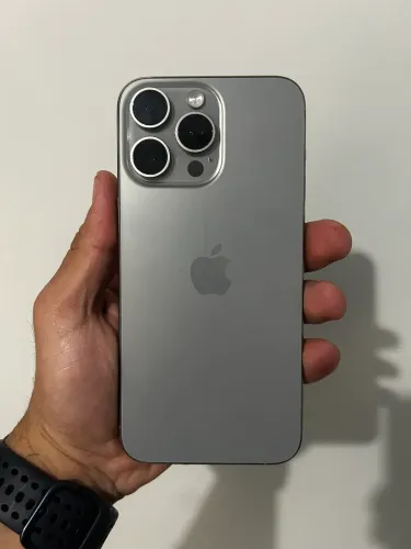 IPHONE 15 Pro Max 256 Gb Titânio natural