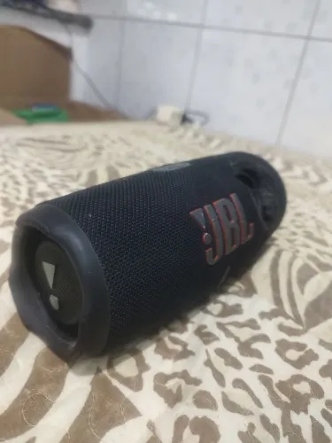 Caixa jbl