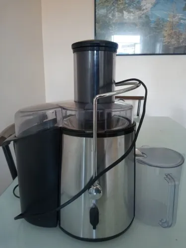 Vende-se Centrífuga para Suco Natural